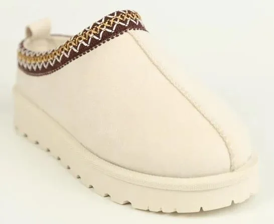 House Of Sehrish MX11 Cream Faux Suede Embroidered Cozy Slipper Boots