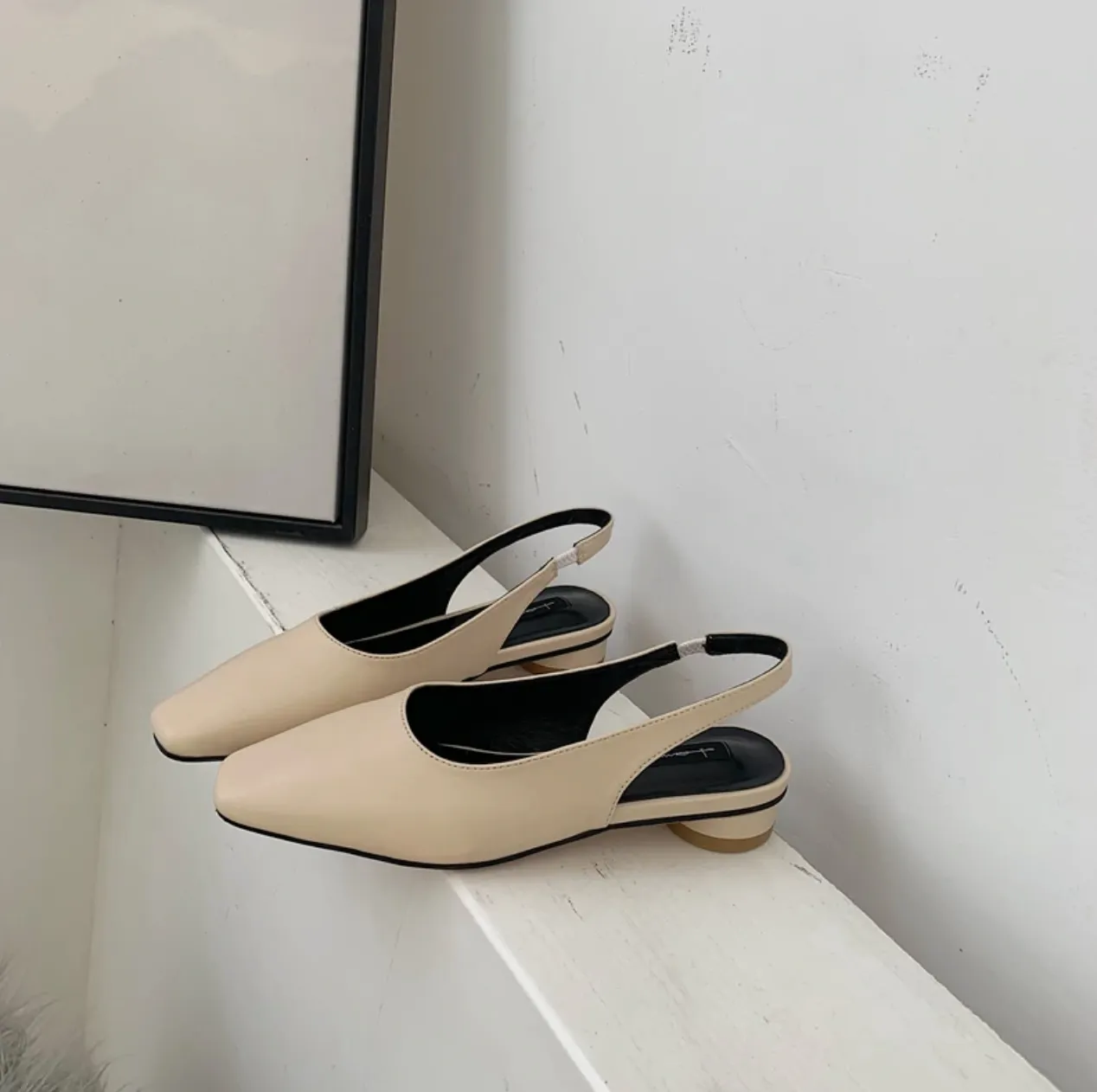 [Korean Style] Bom Ball Heel Slingback