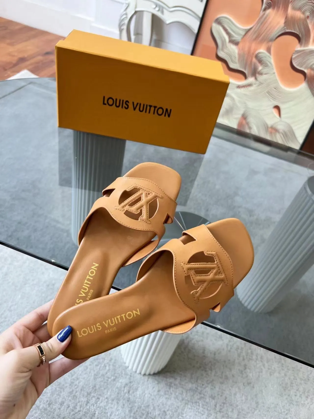 SE1139 LV Isola Flat Mule / Size5-11